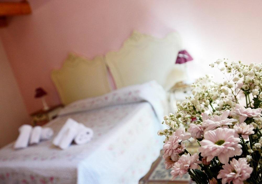 Corso 41 Hotel Bosa Bagian luar foto